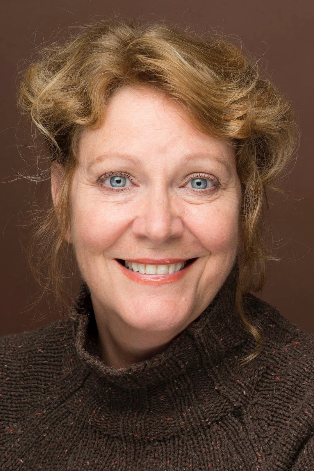 Shelley Thompson profile Shelley Thompson profile