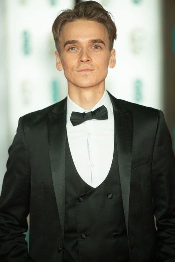 Joe Sugg profile Joe Sugg profile