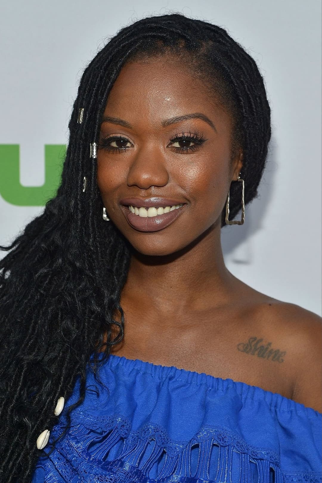 Xosha Roquemore profile Xosha Roquemore profile