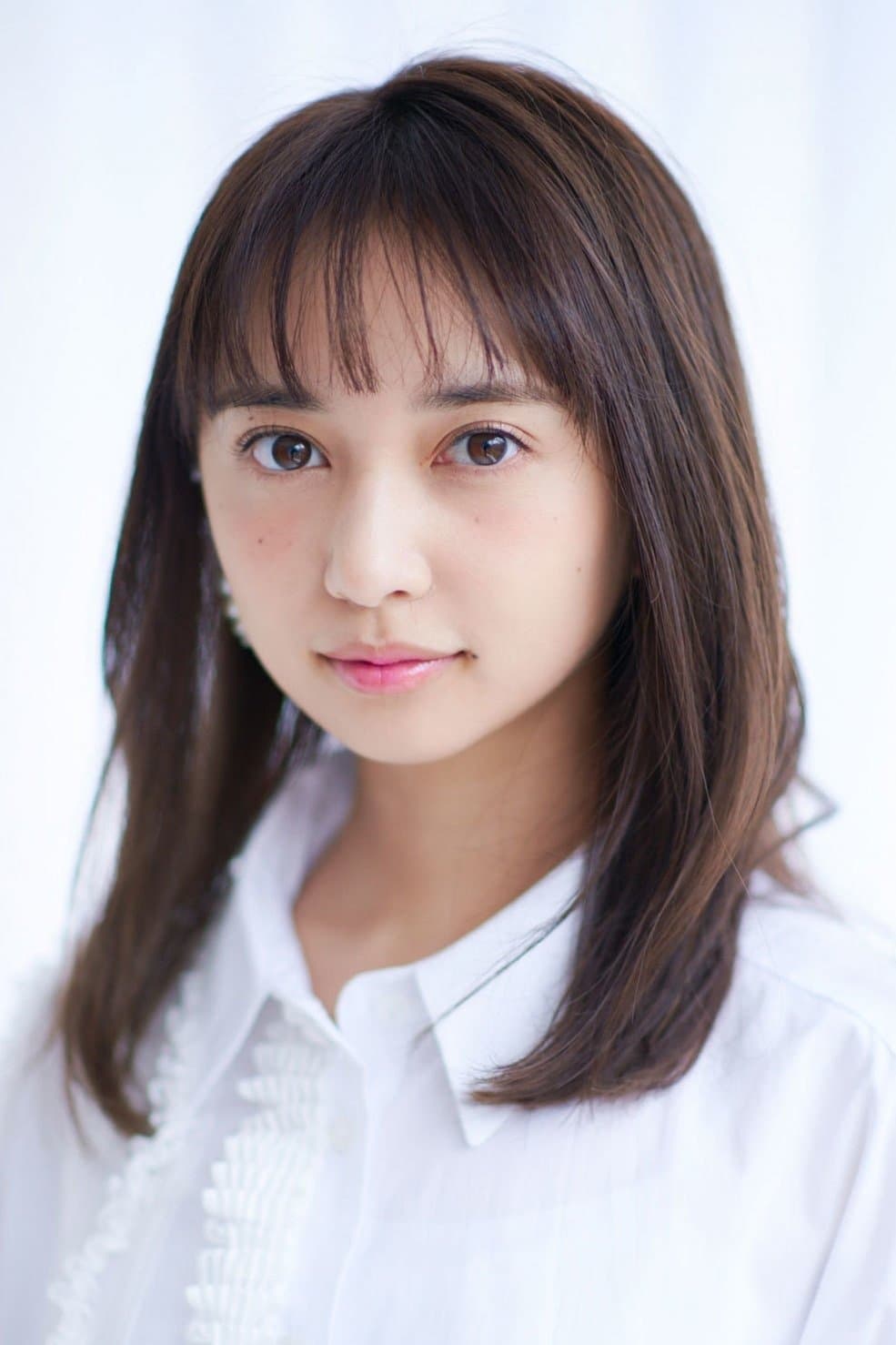 Arisa Komiya profile Arisa Komiya profile