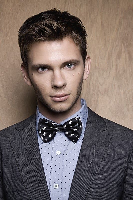 Devon Graye profile Devon Graye profile