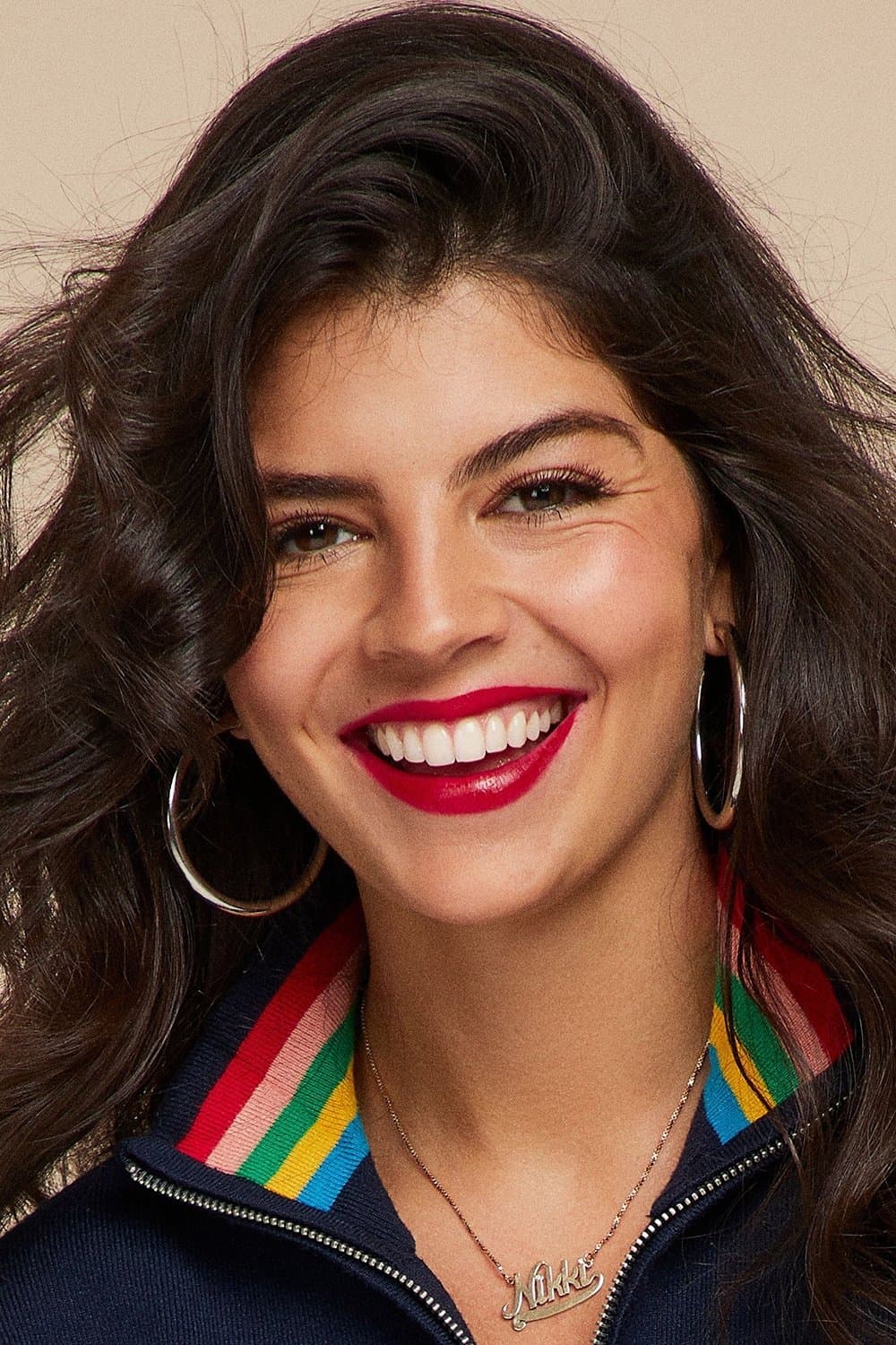 Nikki Yanofsky profile Nikki Yanofsky profile