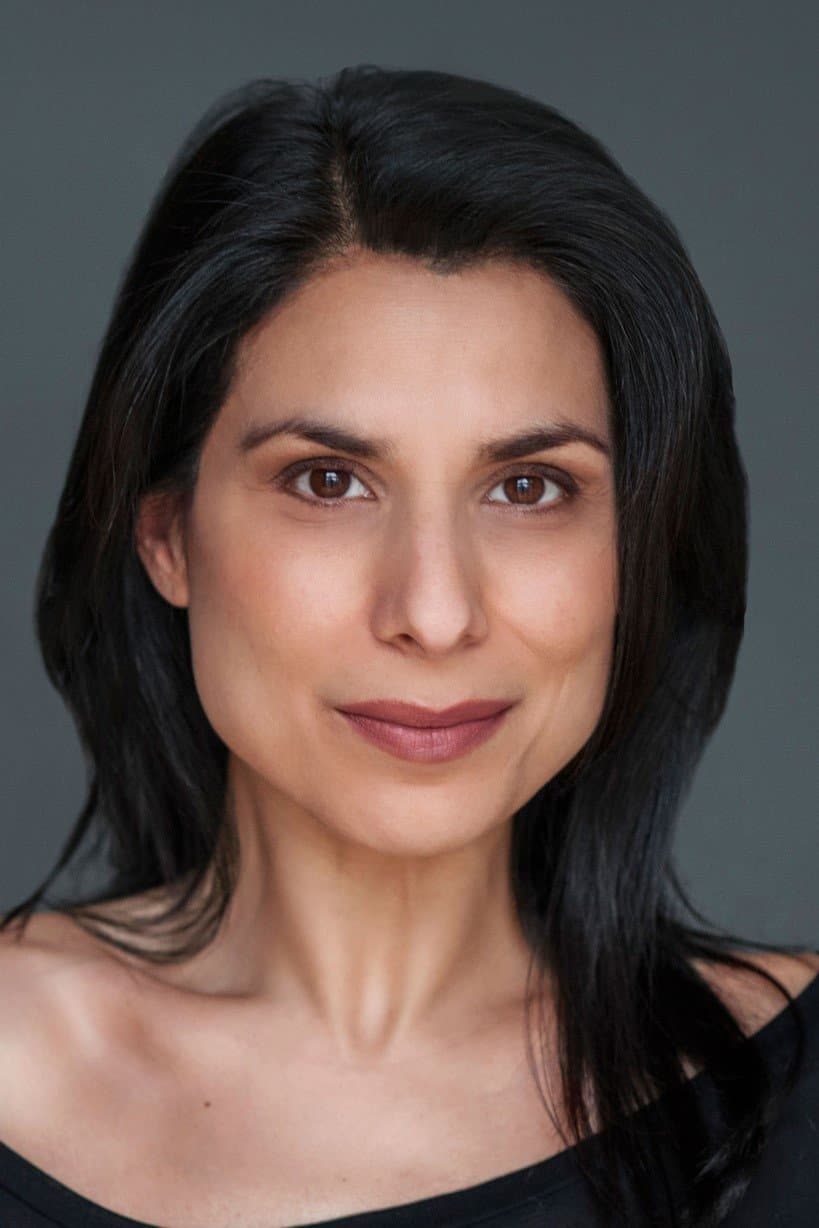 Laara Sadiq profile Laara Sadiq profile