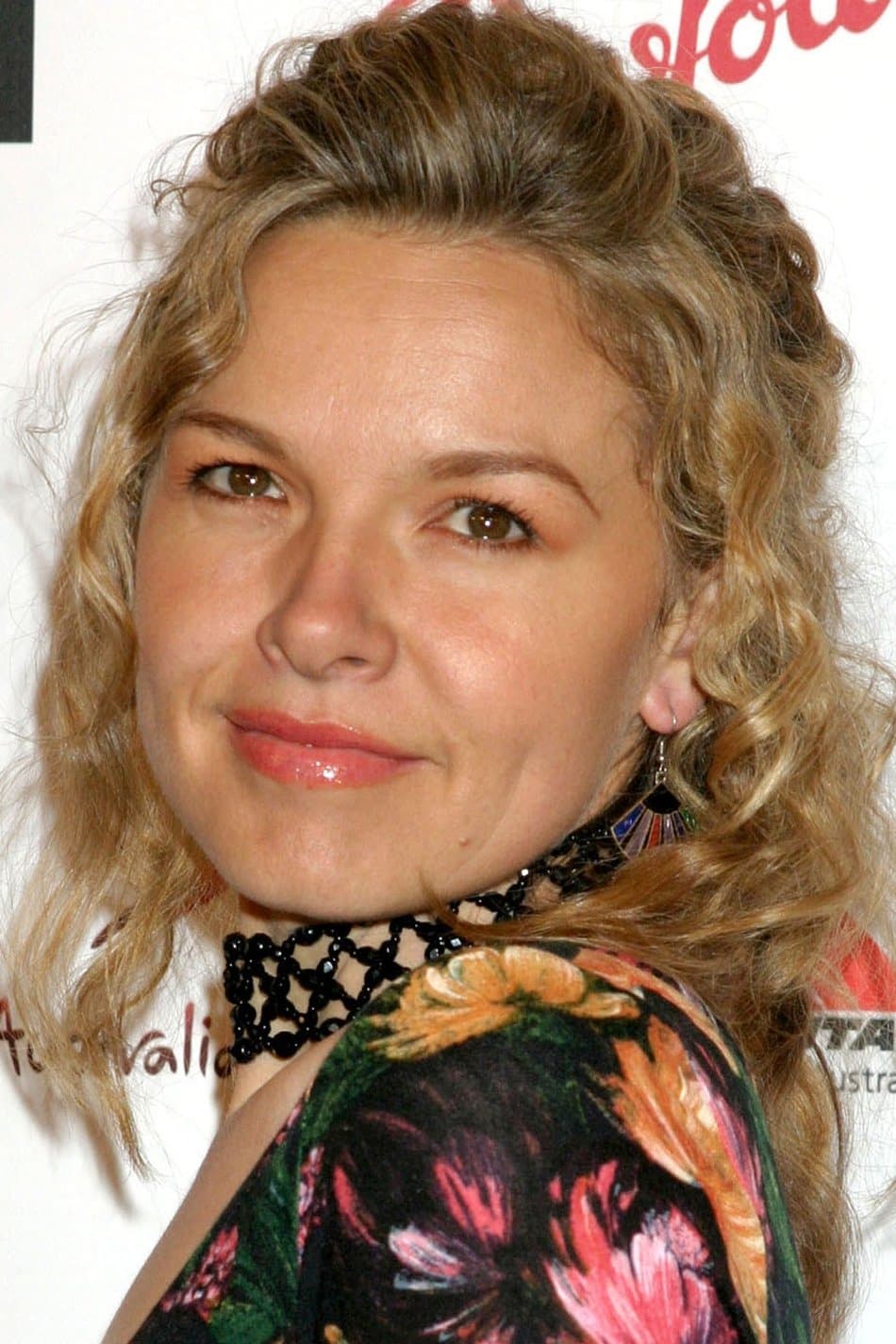 Justine Clarke profile Justine Clarke profile