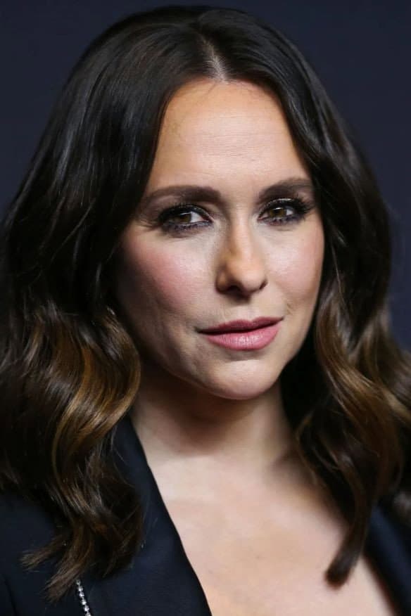 Jennifer Love Hewitt profile Jennifer Love Hewitt profile