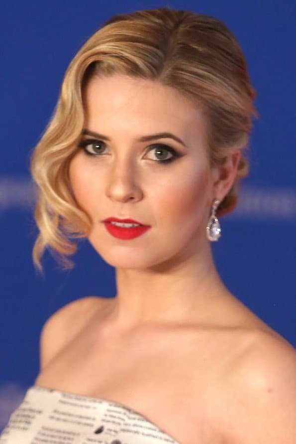 Caroline Sunshine profile Caroline Sunshine profile