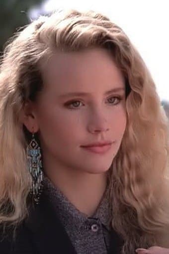 Amanda Peterson profile Amanda Peterson profile
