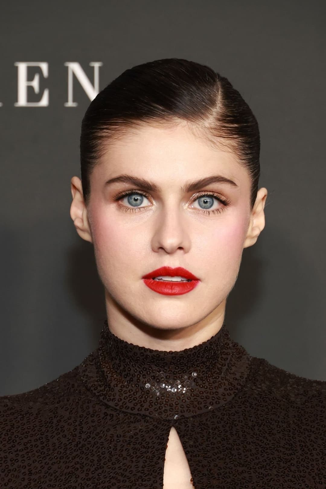 Alexandra Daddario profile Alexandra Daddario profile