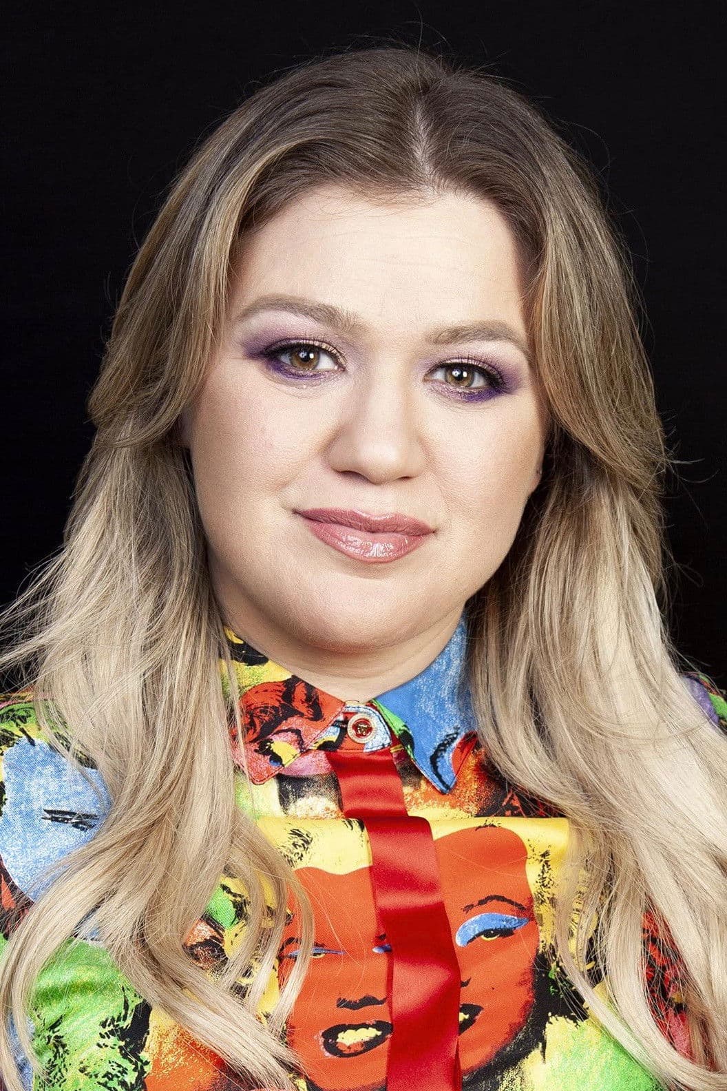 Kelly Clarkson profile Kelly Clarkson profile