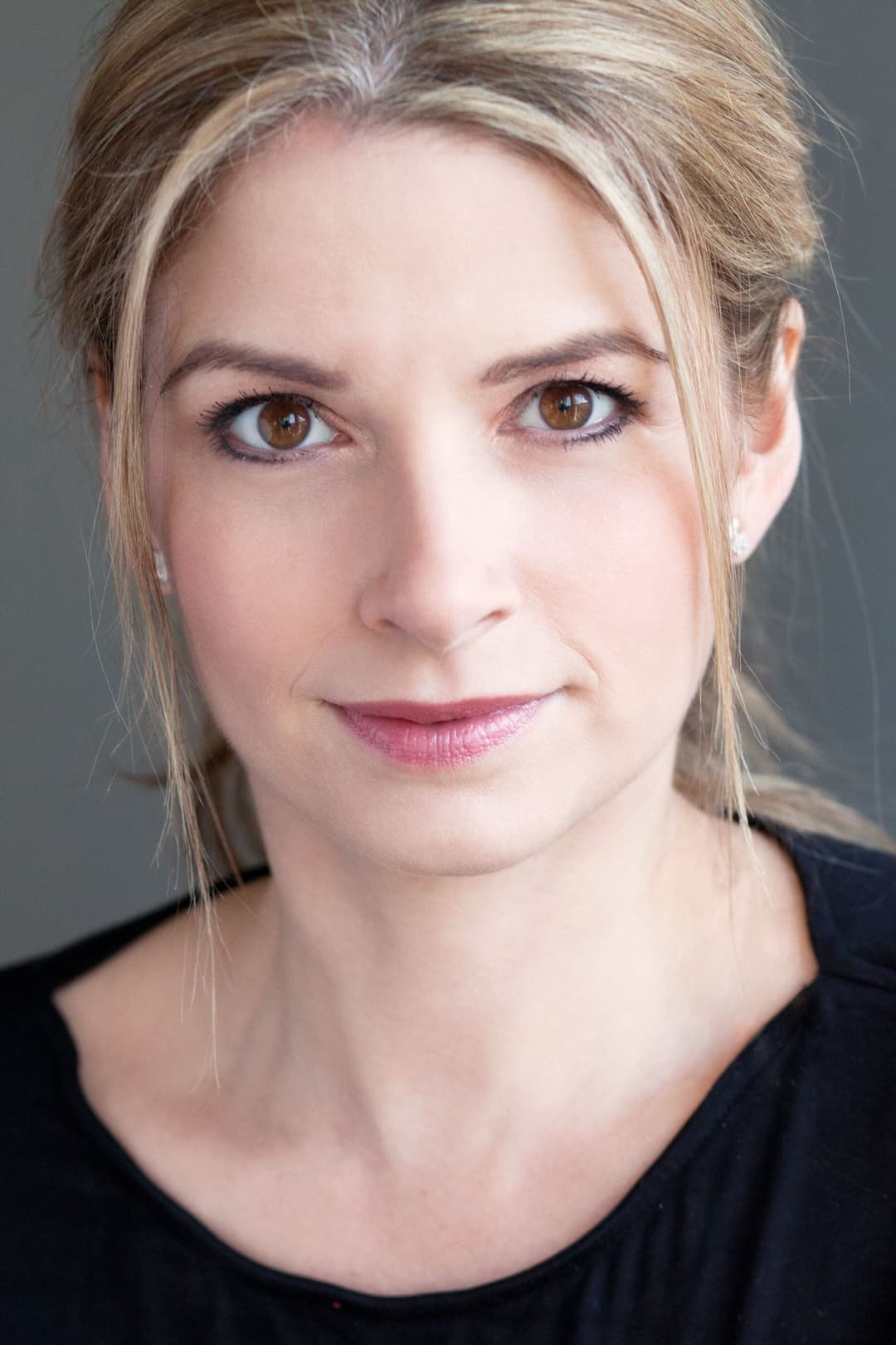 Caroline Sheen profile Caroline Sheen profile