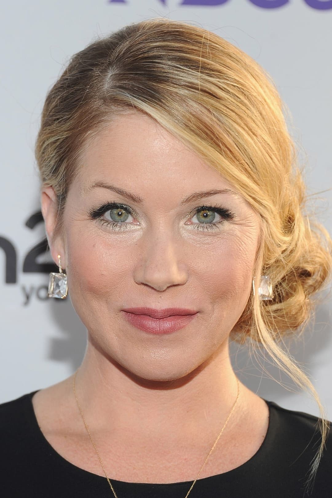 Christina Applegate profile Christina Applegate profile