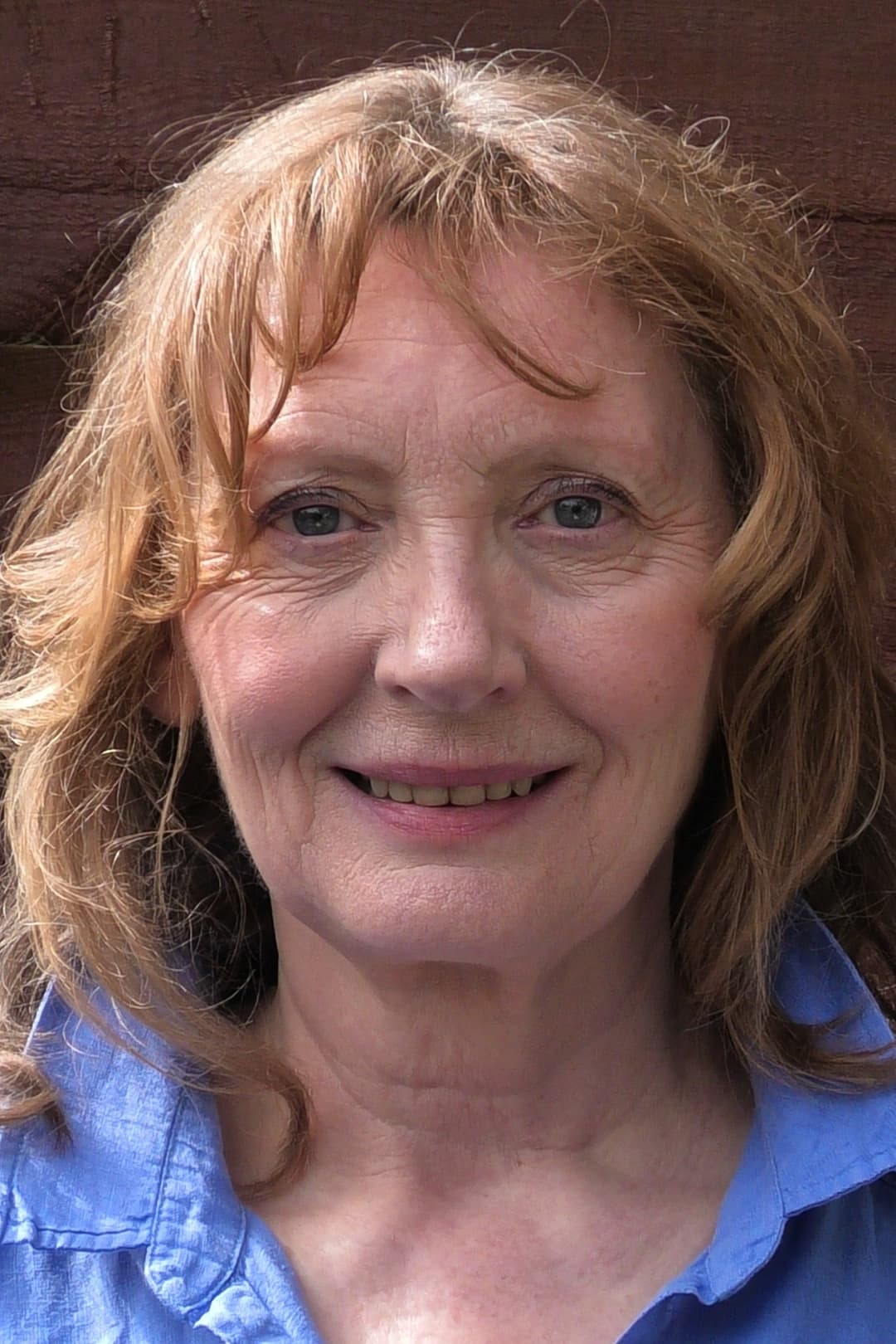 Lorraine Hilton profile Lorraine Hilton profile