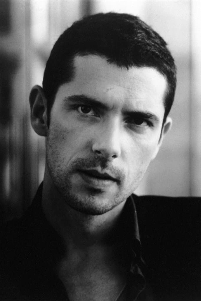 Melvil Poupaud profile Melvil Poupaud profile