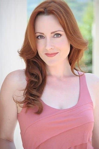 Laura Dickinson profile Laura Dickinson profile