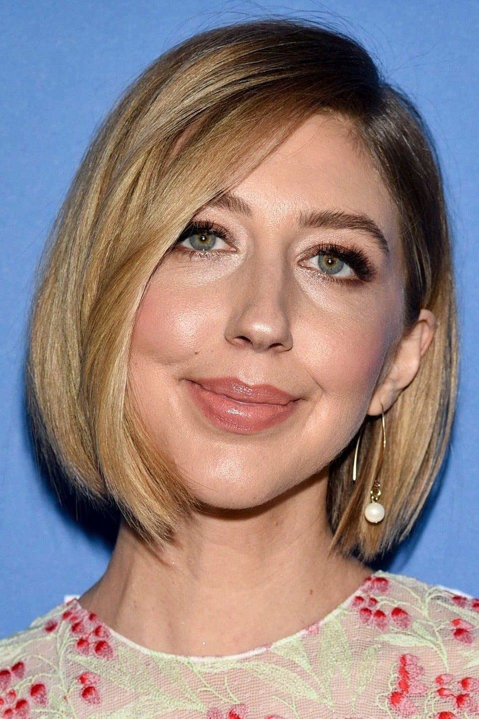 Heidi Gardner profile Heidi Gardner profile