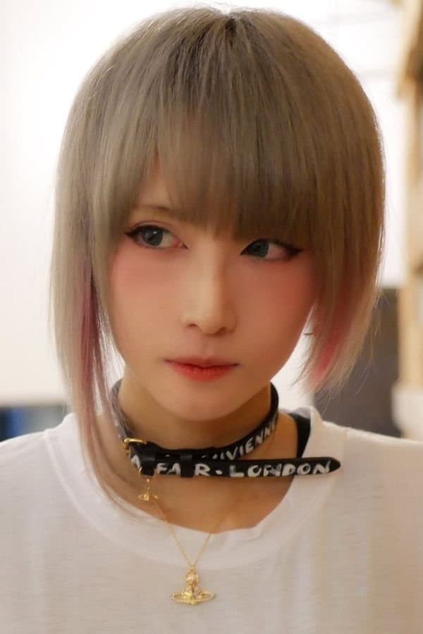 Shiki Aoki profile Shiki Aoki profile