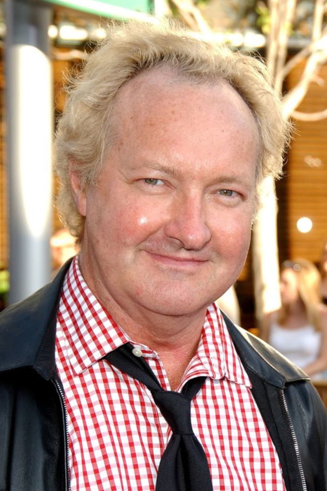 Randy Quaid profile Randy Quaid profile