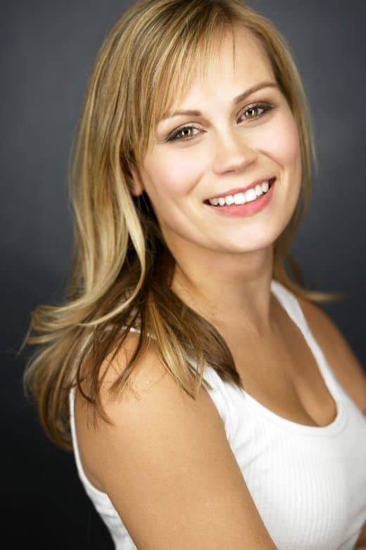 Monica Dottor profile Monica Dottor profile