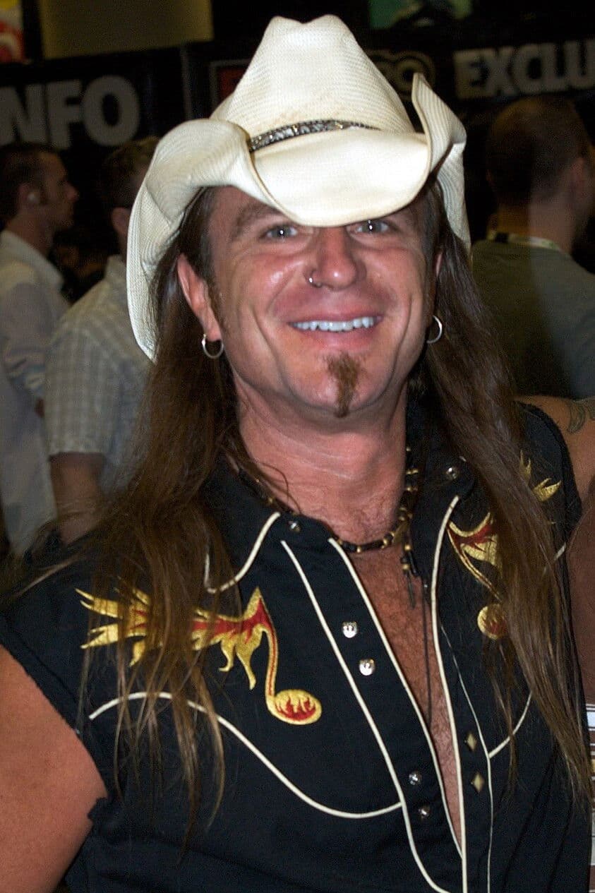 Scott McNeil profile Scott McNeil profile