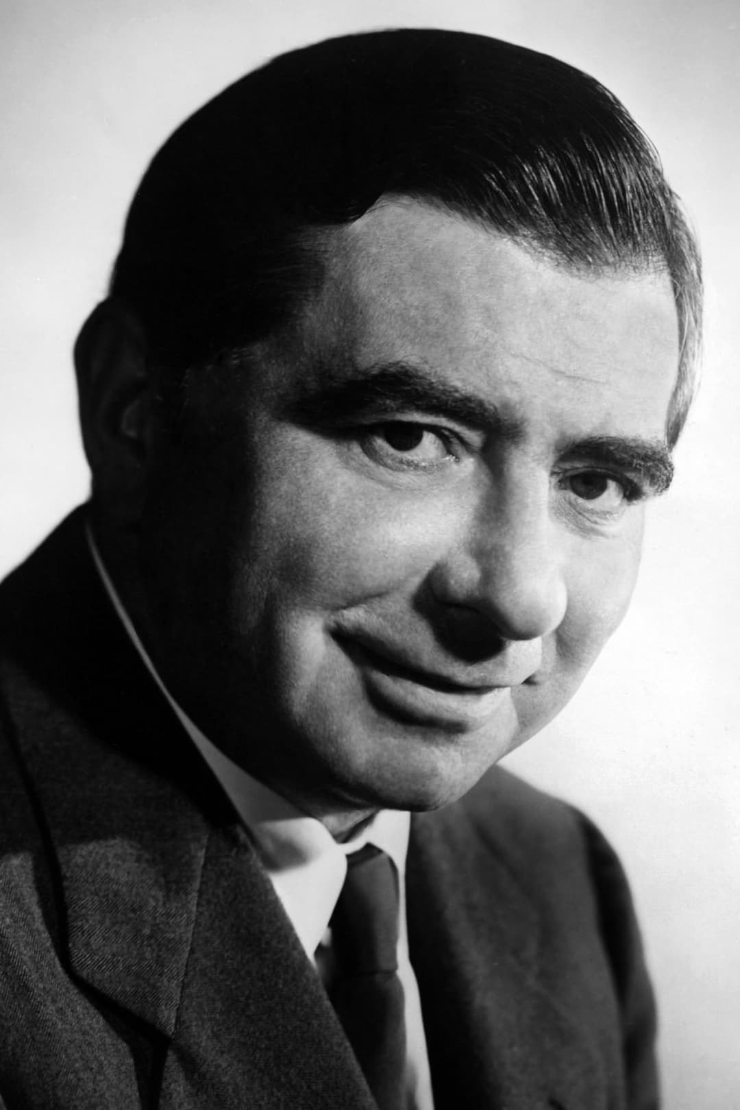 Robert Newton profile Robert Newton profile