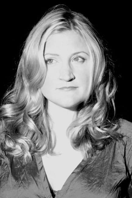 Sarah Thyre profile Sarah Thyre profile