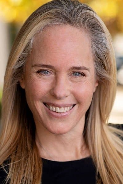 Holly Dorff profile Holly Dorff profile