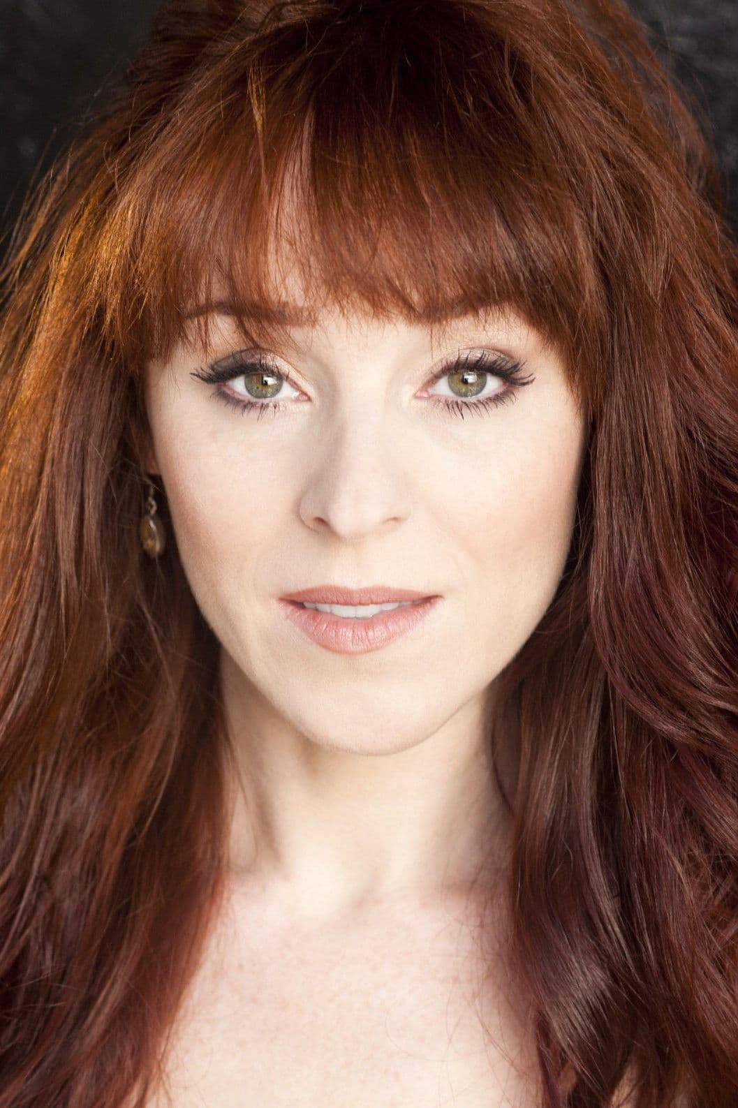 Ruth Connell profile Ruth Connell profile