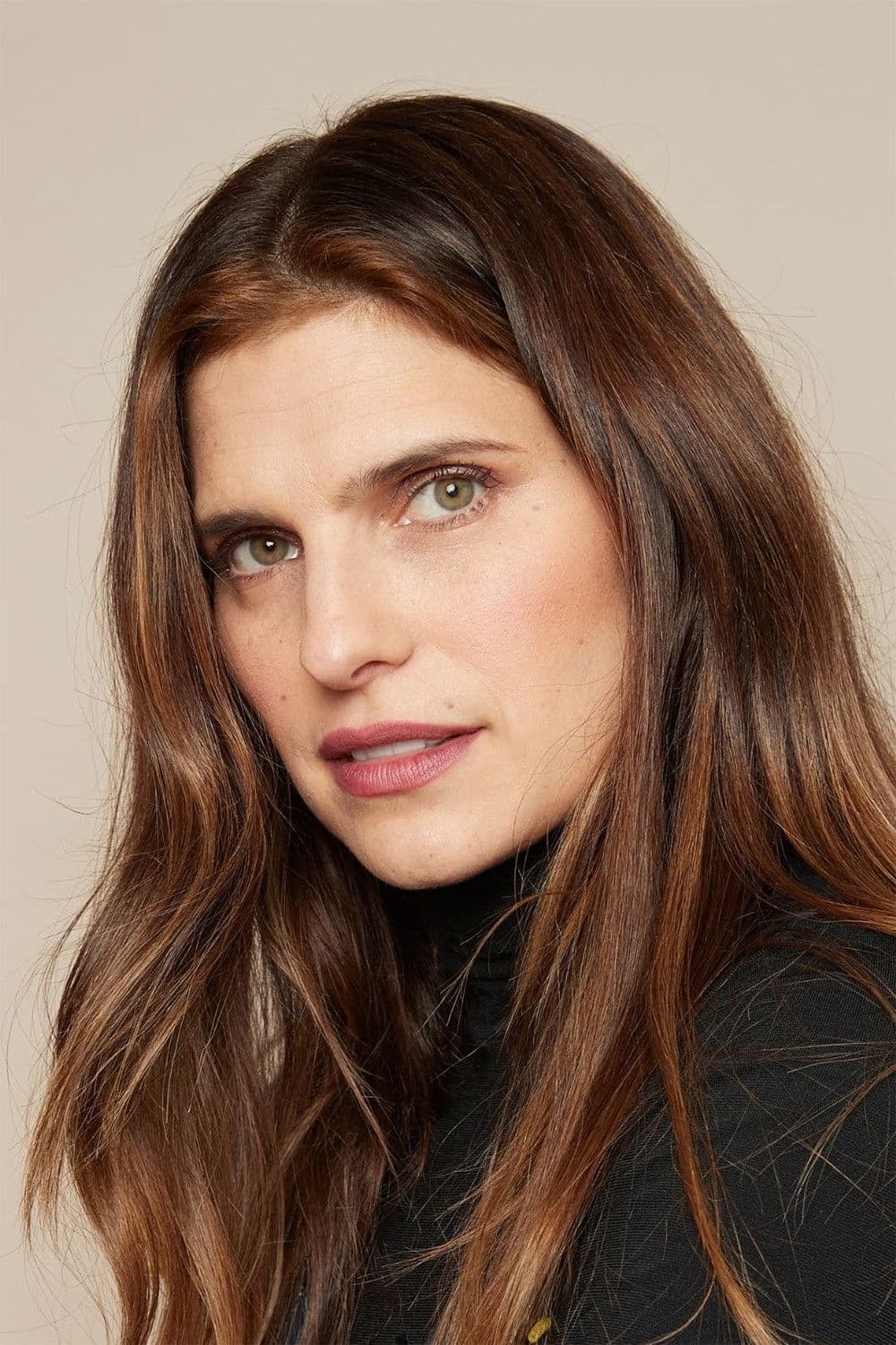 Lake Bell profile Lake Bell profile