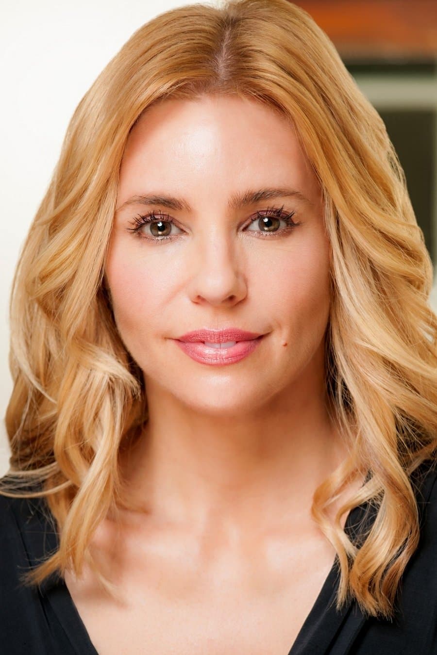 Olivia D'Abo profile Olivia D'Abo profile