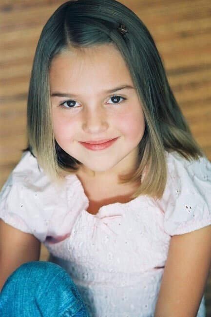 Hailey Noelle Johnson profile Hailey Noelle Johnson profile