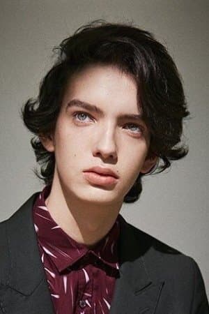 Kodi Smit-McPhee profile Kodi Smit-McPhee profile