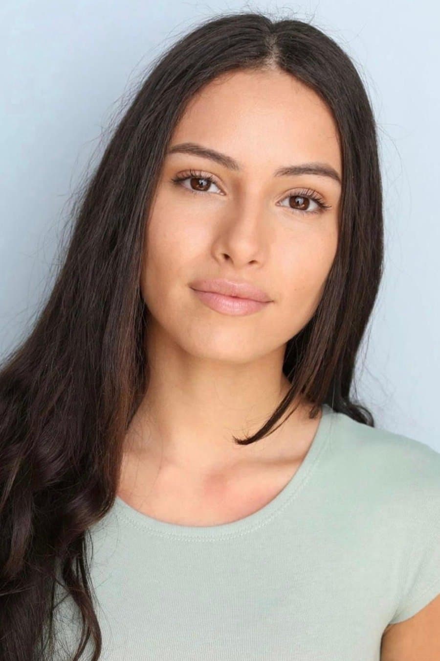 Amanda Troya profile Amanda Troya profile