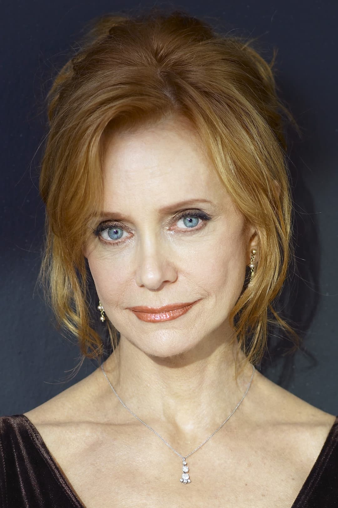 Swoosie Kurtz profile Swoosie Kurtz profile