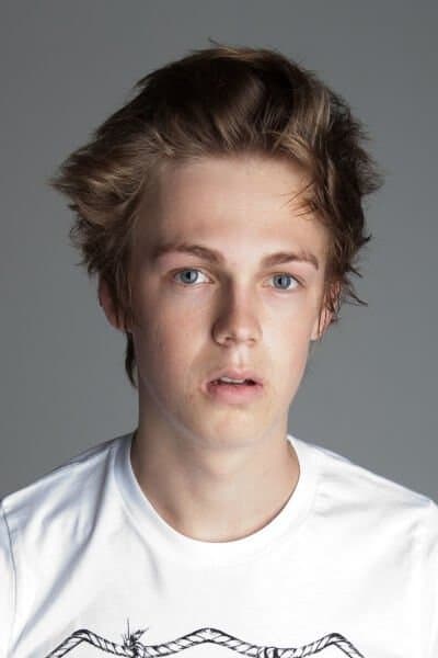 Caspar Lee profile Caspar Lee profile