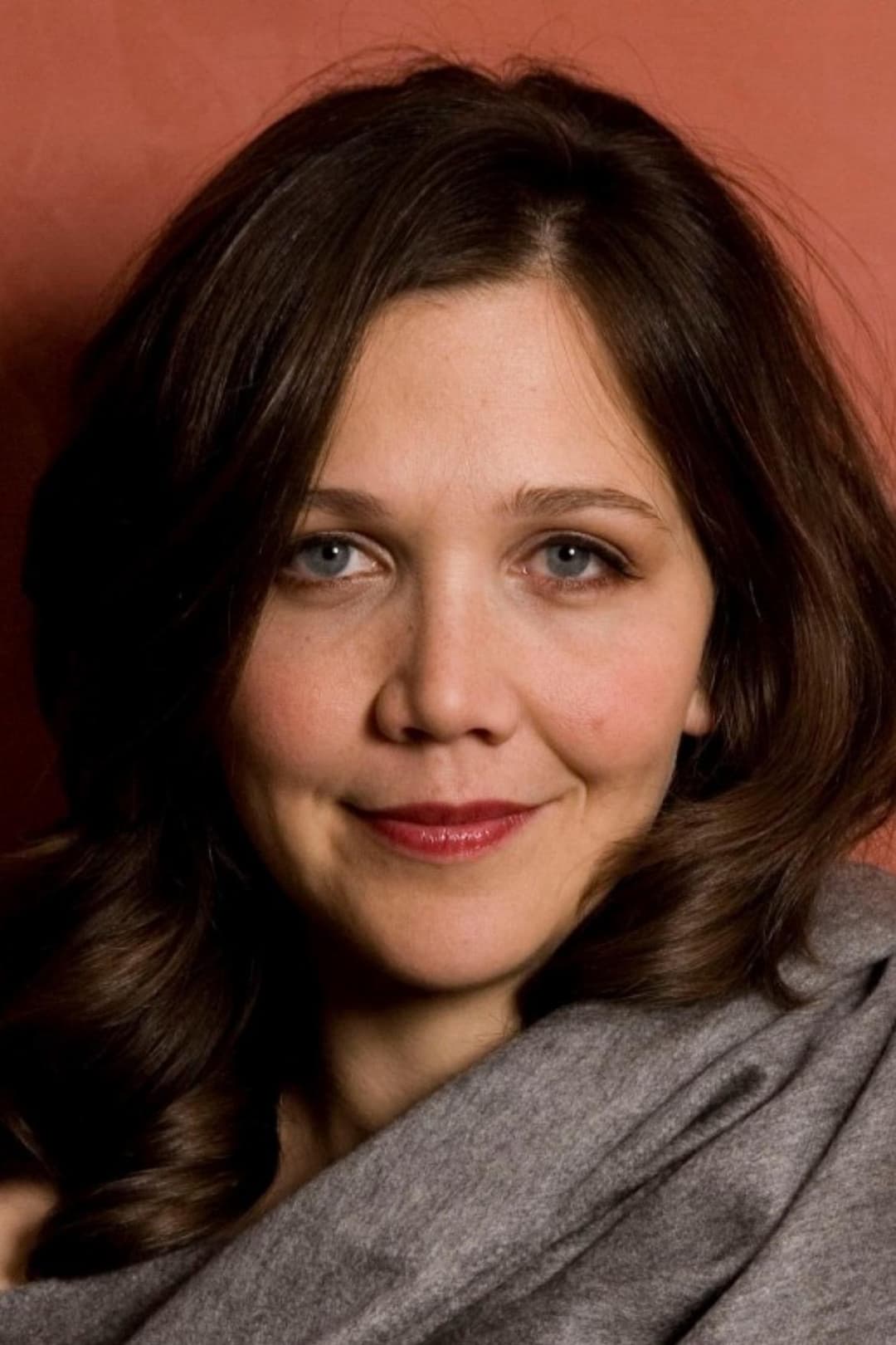 Maggie Gyllenhaal profile Maggie Gyllenhaal profile