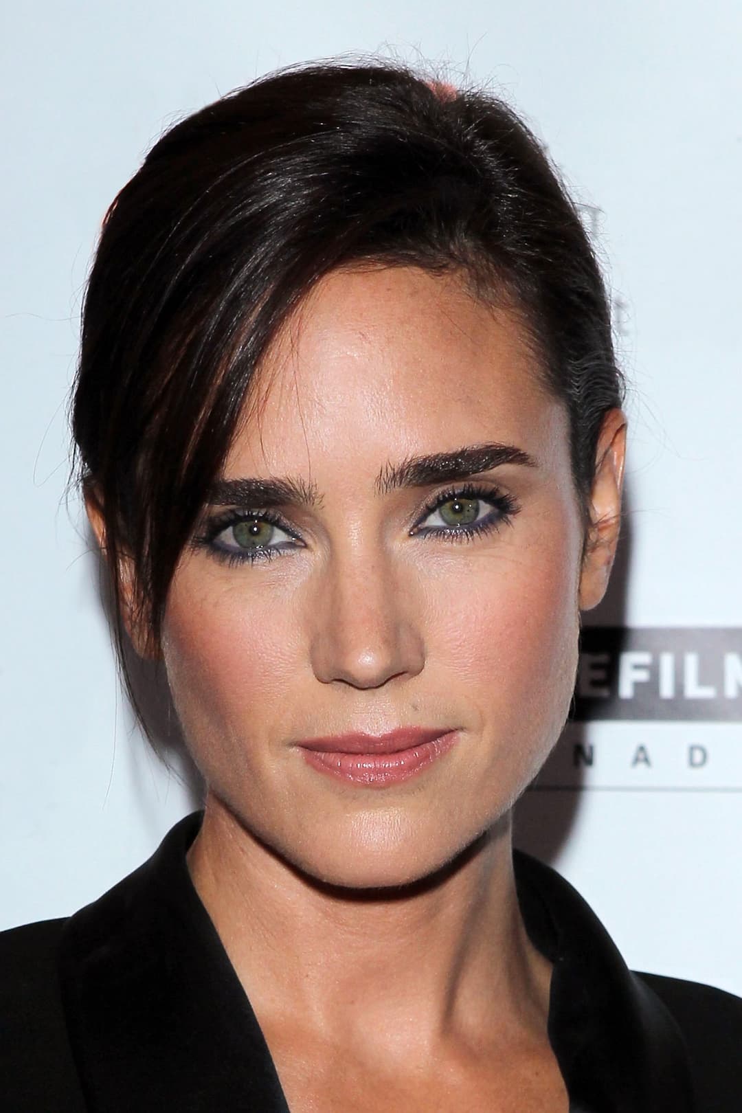 Jennifer Connelly profile Jennifer Connelly profile