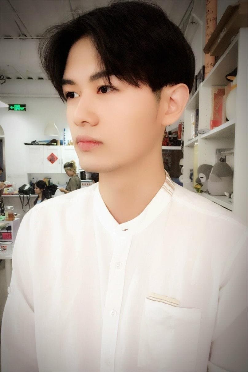 Tong Yin profile Tong Yin profile