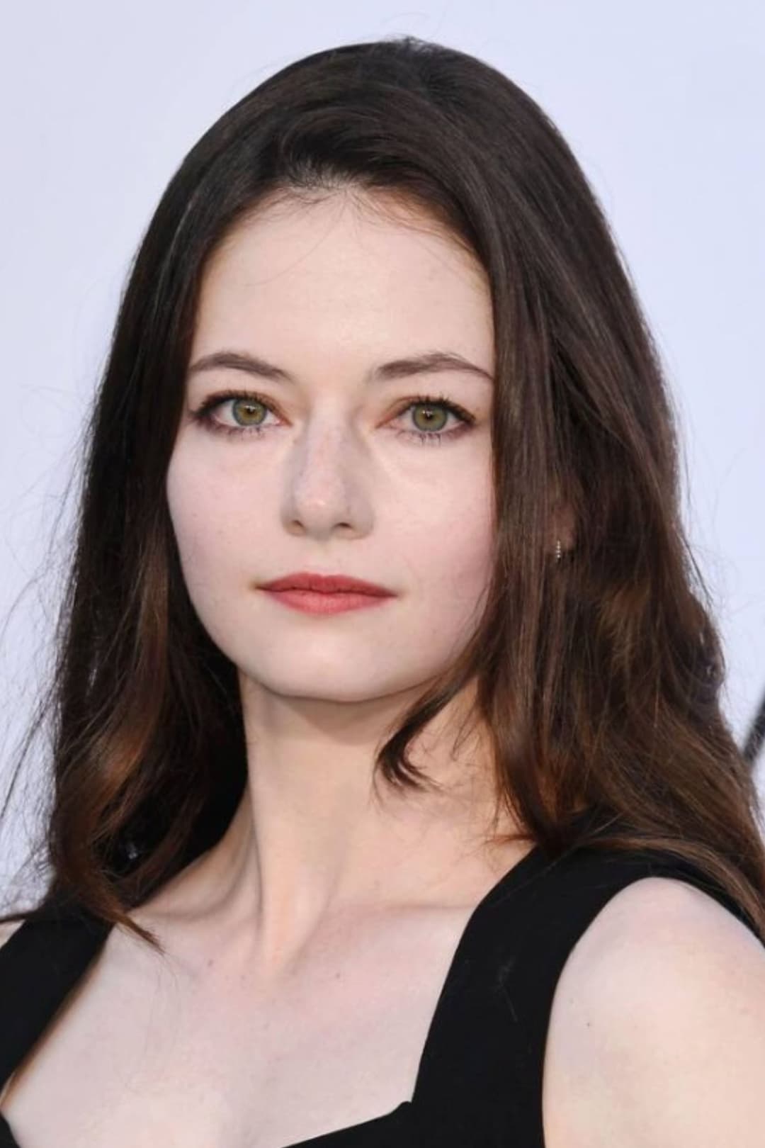 Mackenzie Foy profile Mackenzie Foy profile
