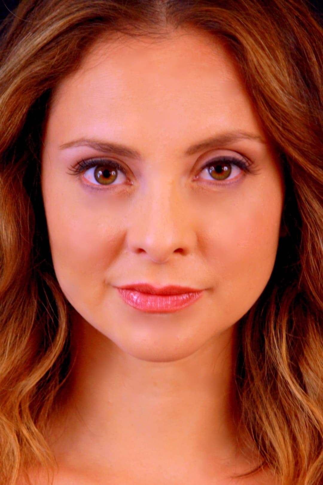 Laura Ortiz profile Laura Ortiz profile