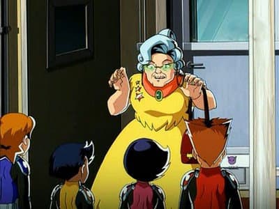 Mission : Mamie espion Mission : Mamie espion