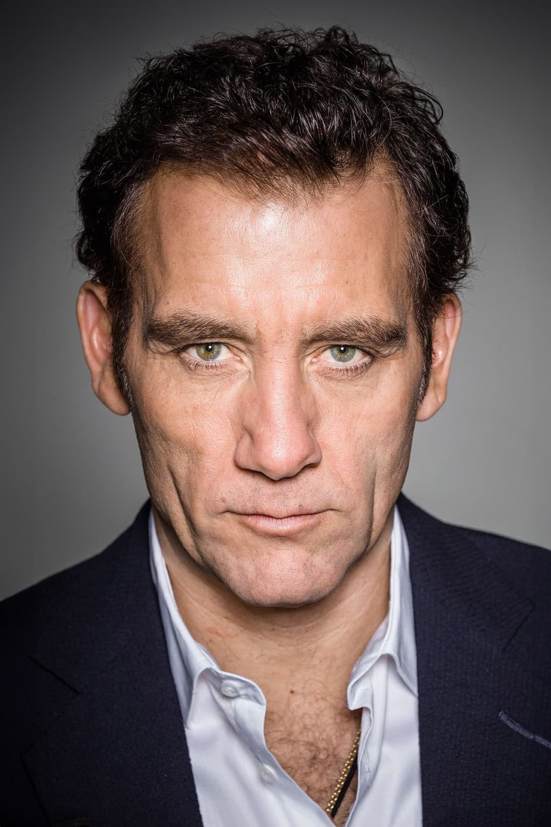 Clive Owen profile Clive Owen profile