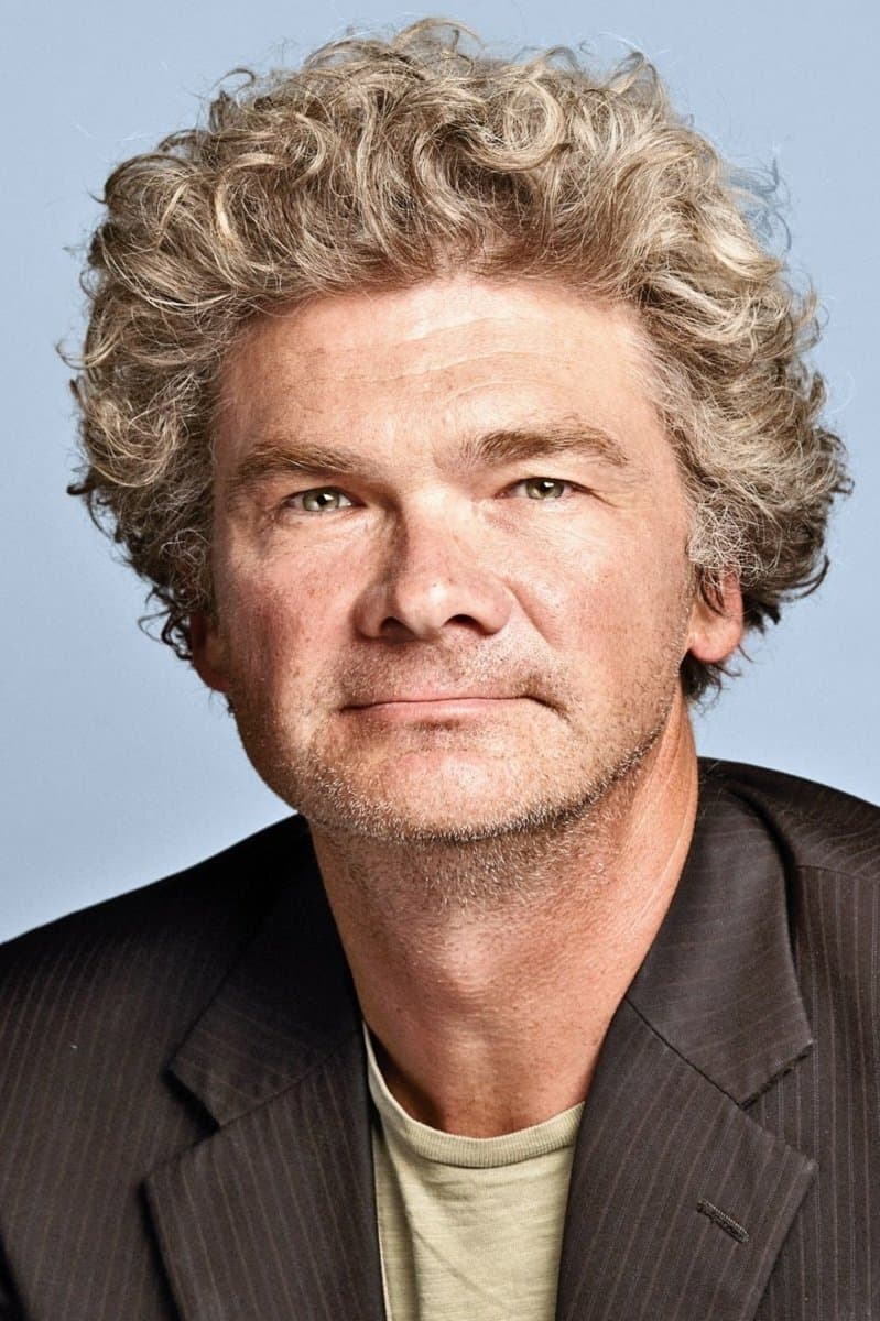Simon Farnaby profile Simon Farnaby profile
