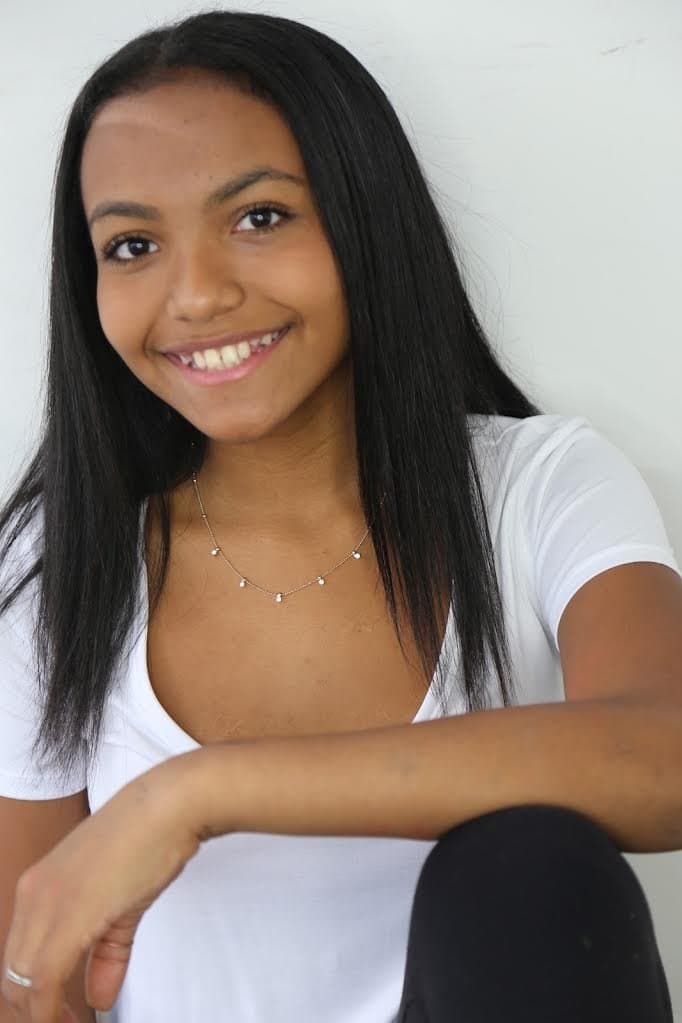 Isis Moore profile Isis Moore profile