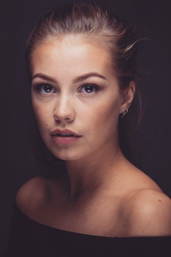 Julia Bender profile Julia Bender profile