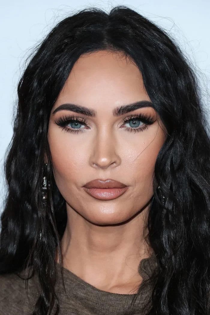 Megan Fox profile Megan Fox profile