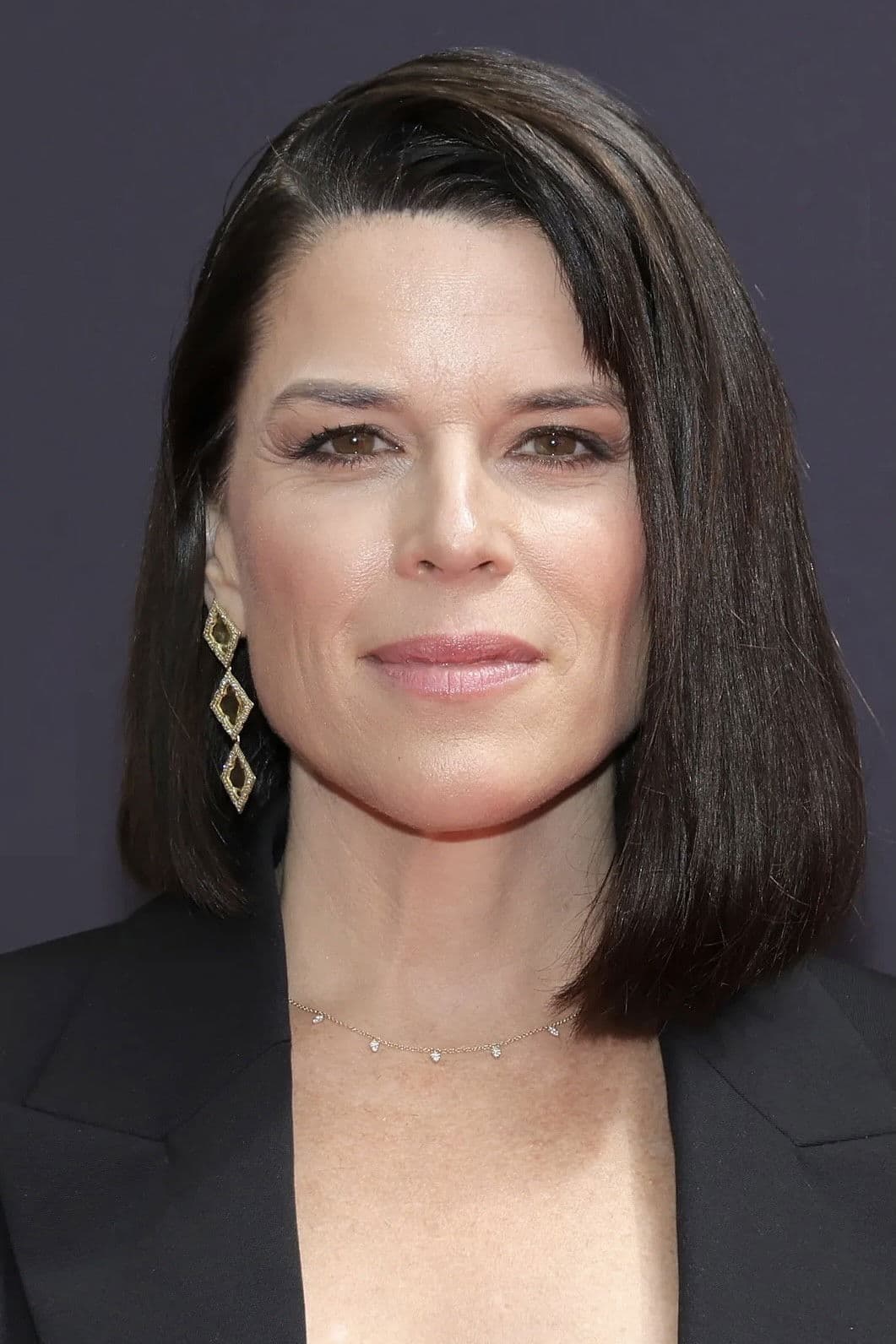 Neve Campbell profile Neve Campbell profile